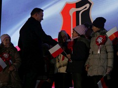 Nasi uczniowie z Prezydentem RP (1)